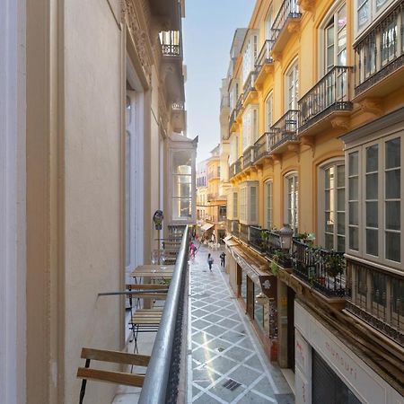 Puerta De Larios: Central Three-Bedroom Apartment With Balconies And Patio Málaga Eksteriør bilde